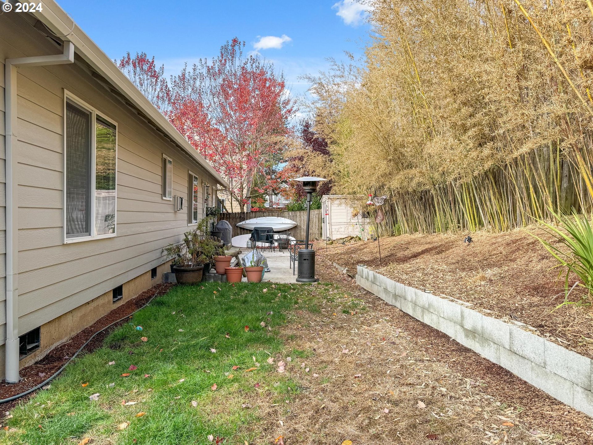 312 Division Street Northeast Silverton, OR 97381 - Photo 37 of 38