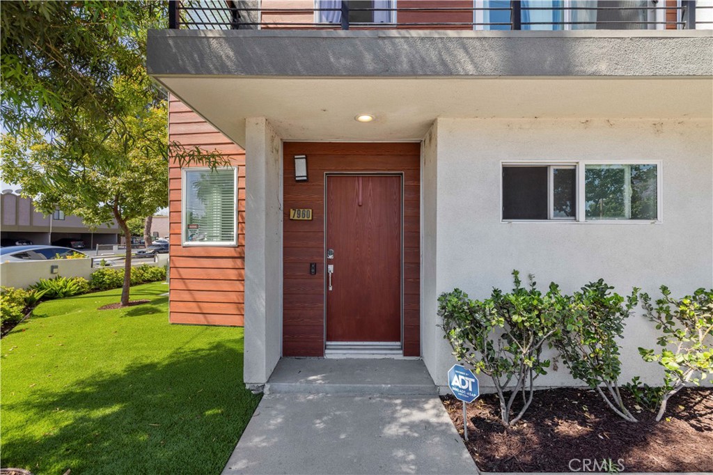 7960 Telegraph Road Downey, CA 90240 - Photo 2 of 59