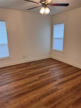 $2,750 | 410 South Hannaford Street, Granbury, TX 76048