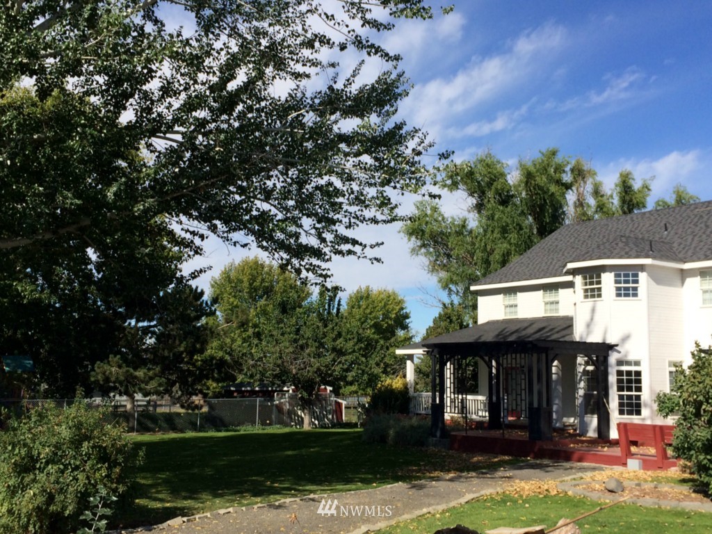 9547 Morgan Road Northeast Moses Lake, WA 98837 - Photo 18 of 22 Gallery Image 18