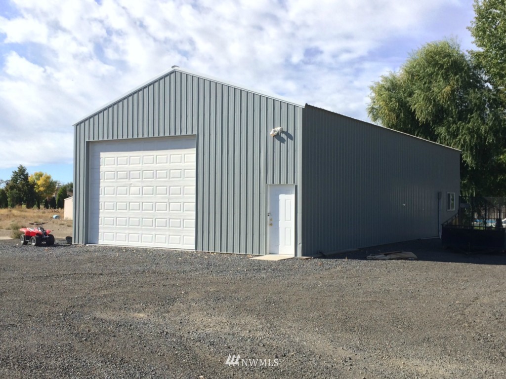 9547 Morgan Road Northeast Moses Lake, WA 98837 - Photo 20 of 22 Gallery Image 20