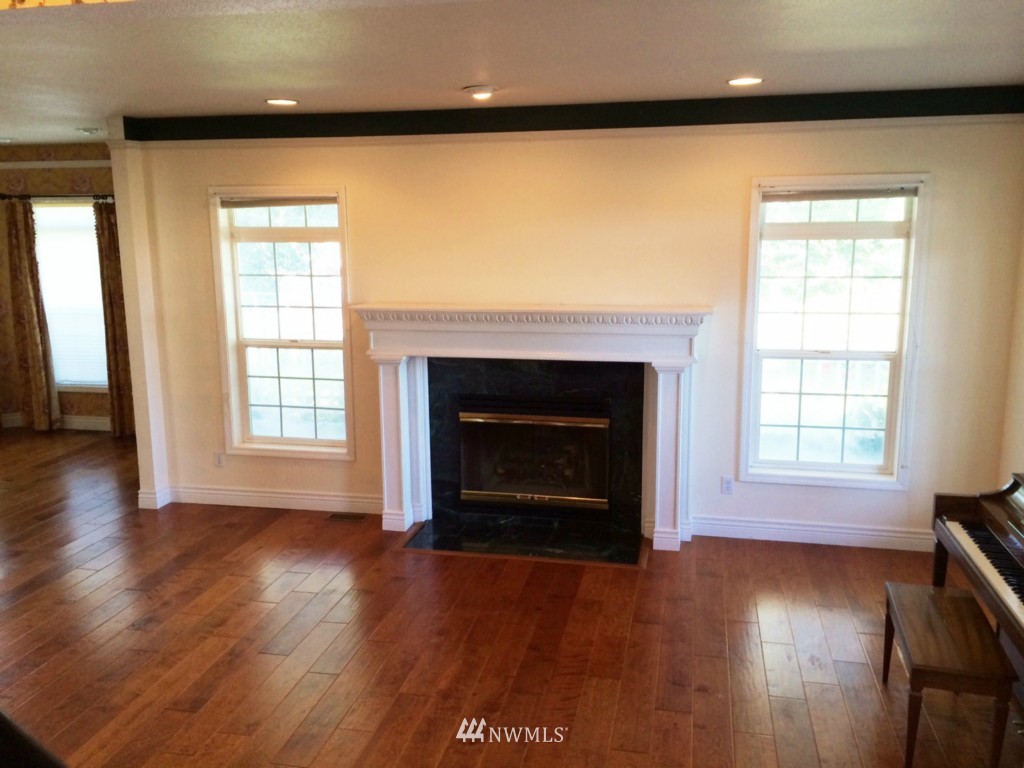 9547 Morgan Road Northeast Moses Lake, WA 98837 - Photo 5 of 22 Gallery Image 5