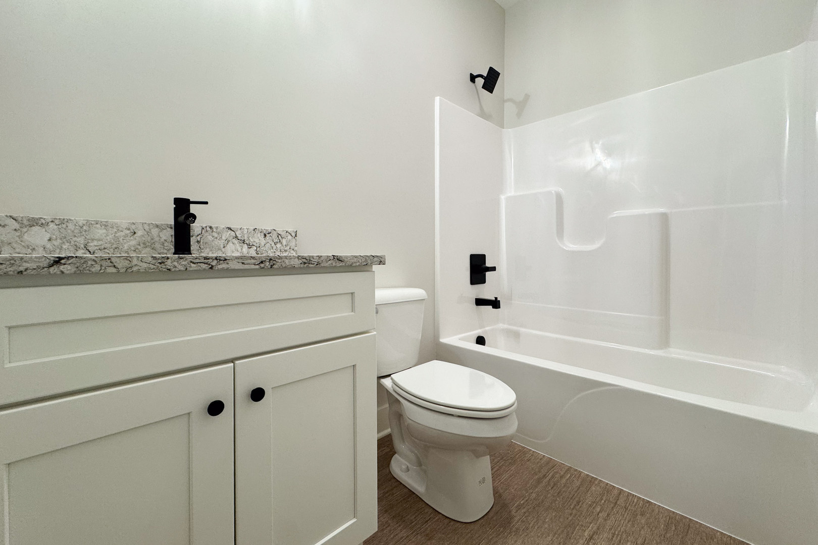 607 Anjali Court, Unit R Sycamore, IL 60178 - Photo 17 of 24 Gallery Image 17
