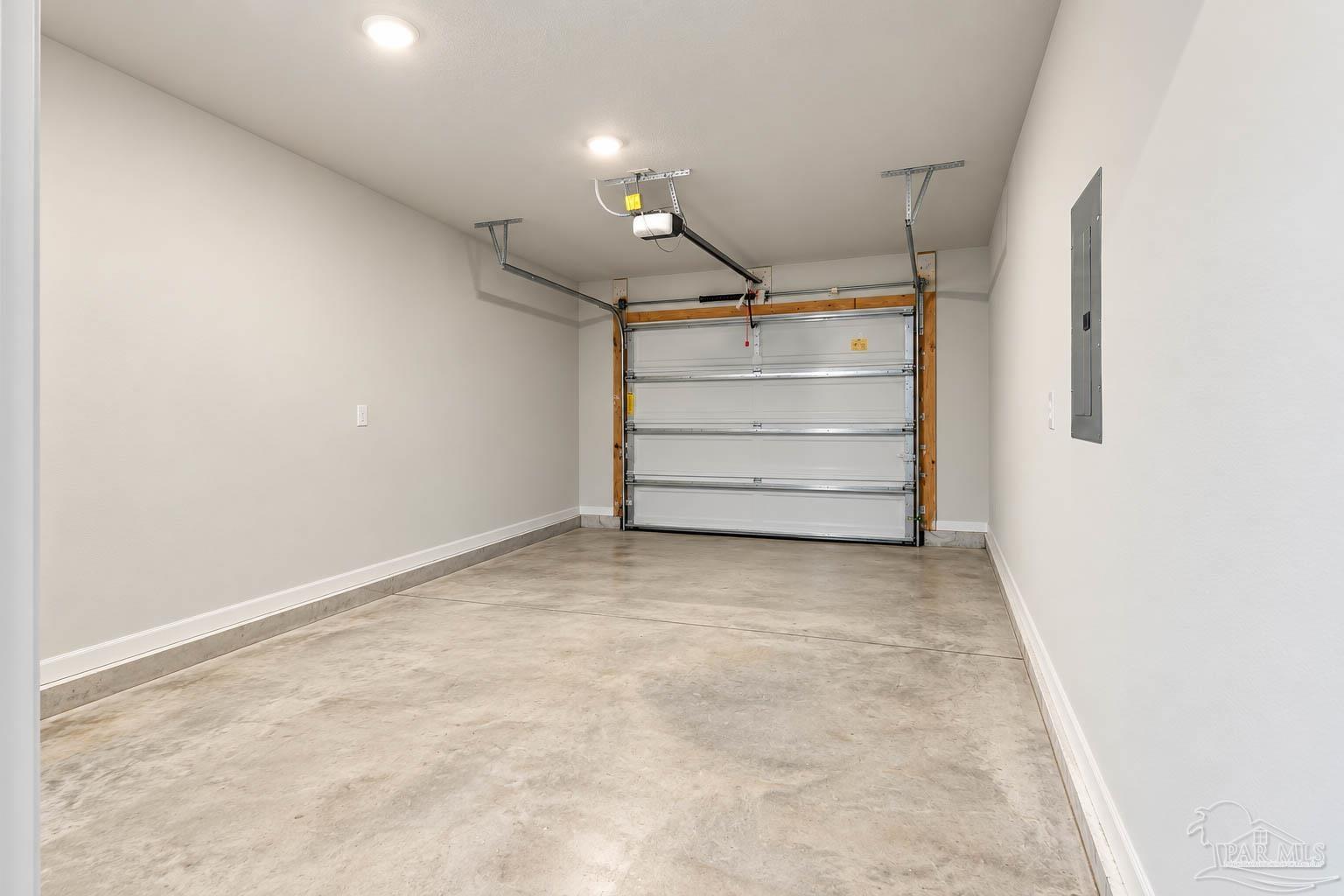 9542 Permenter Road Milton, FL 32583 - Photo 9 of 15 Gallery Image 9