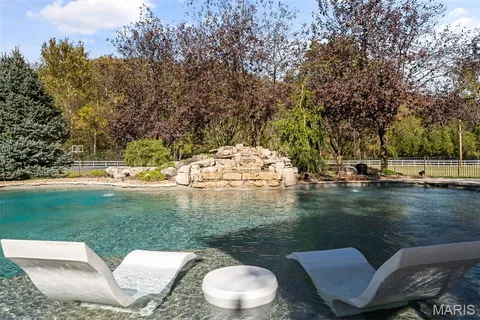 $2,300,000 | 17417 Summit View Pl Lane, Wildwood, MO 63038