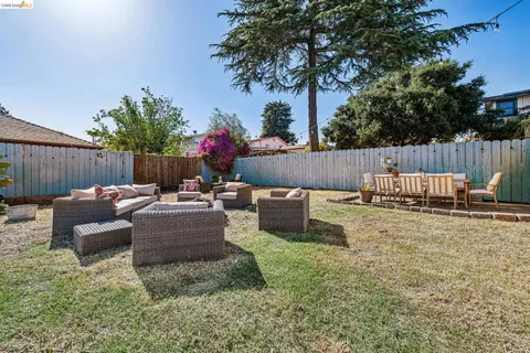 $699,000 | 2633 22nd Avenue, Oakland, CA 94606