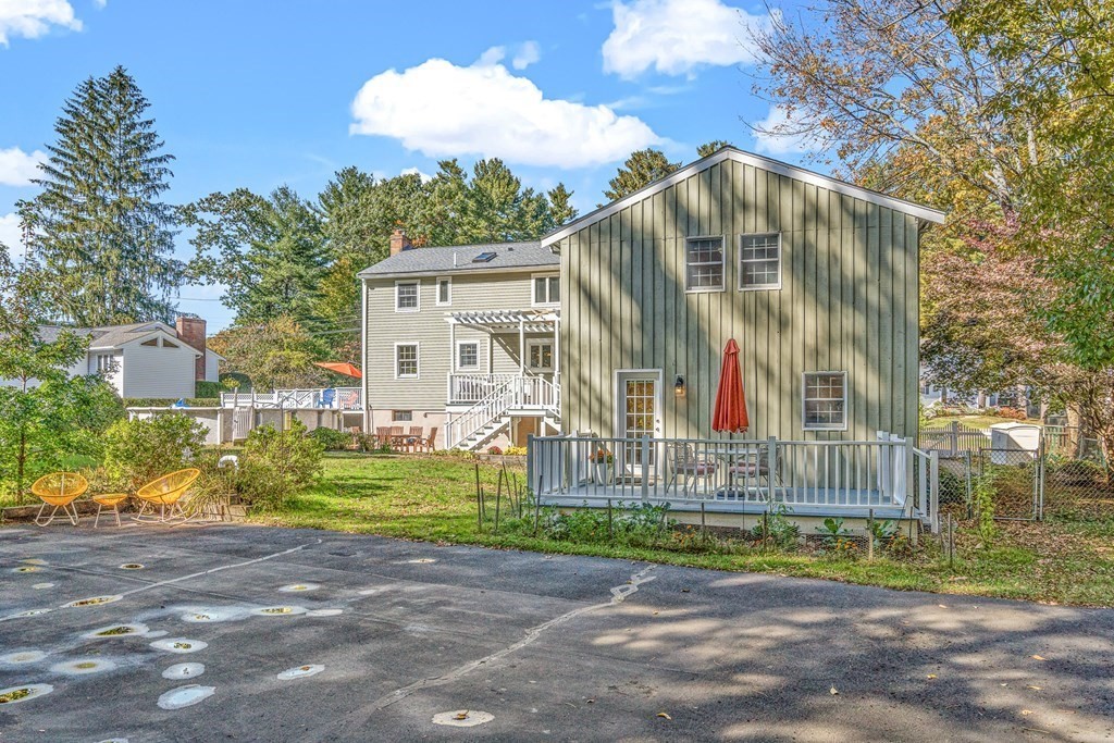11 Williams Road North Reading, MA 01864 - Photo 7 of 37 Gallery Image 7