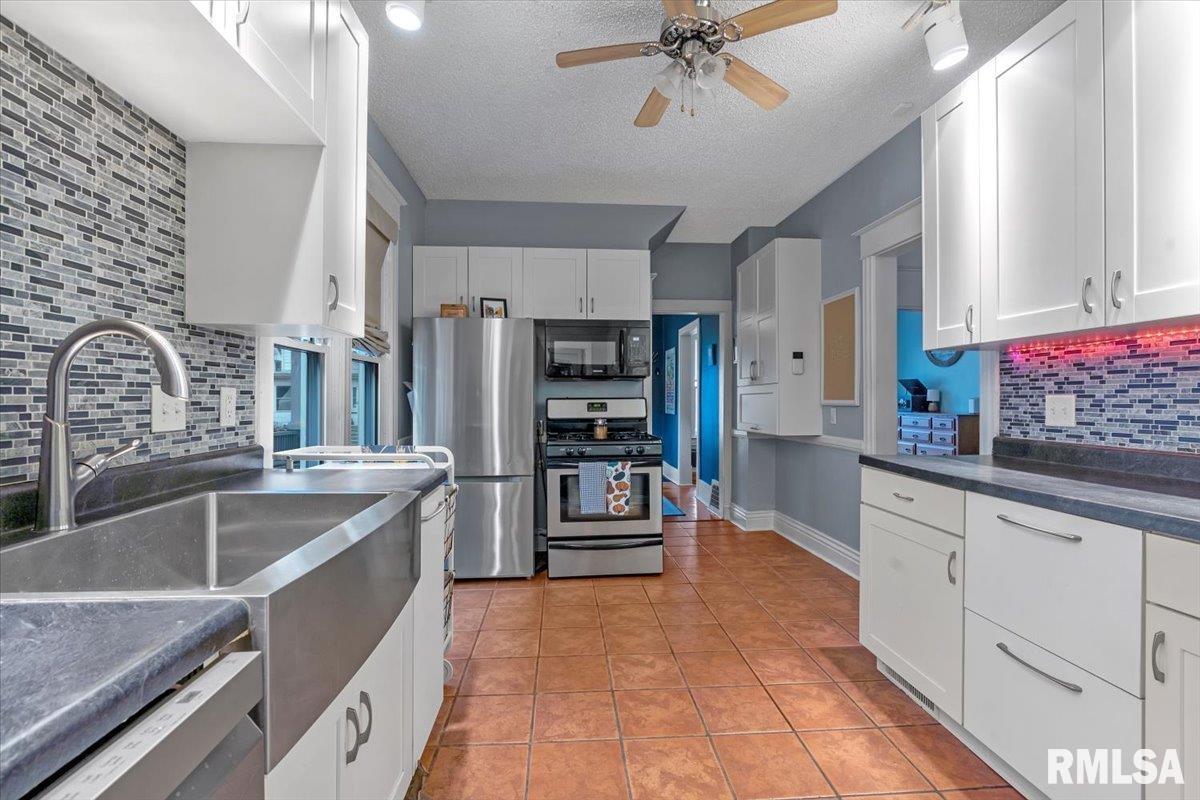 628 South State Street Springfield, IL 62704 - Photo 19 of 44