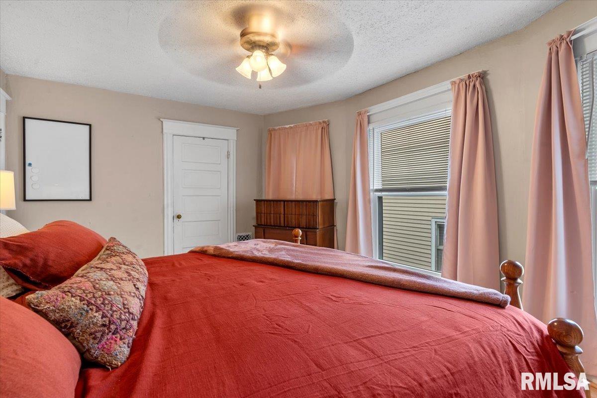 628 South State Street Springfield, IL 62704 - Photo 23 of 44