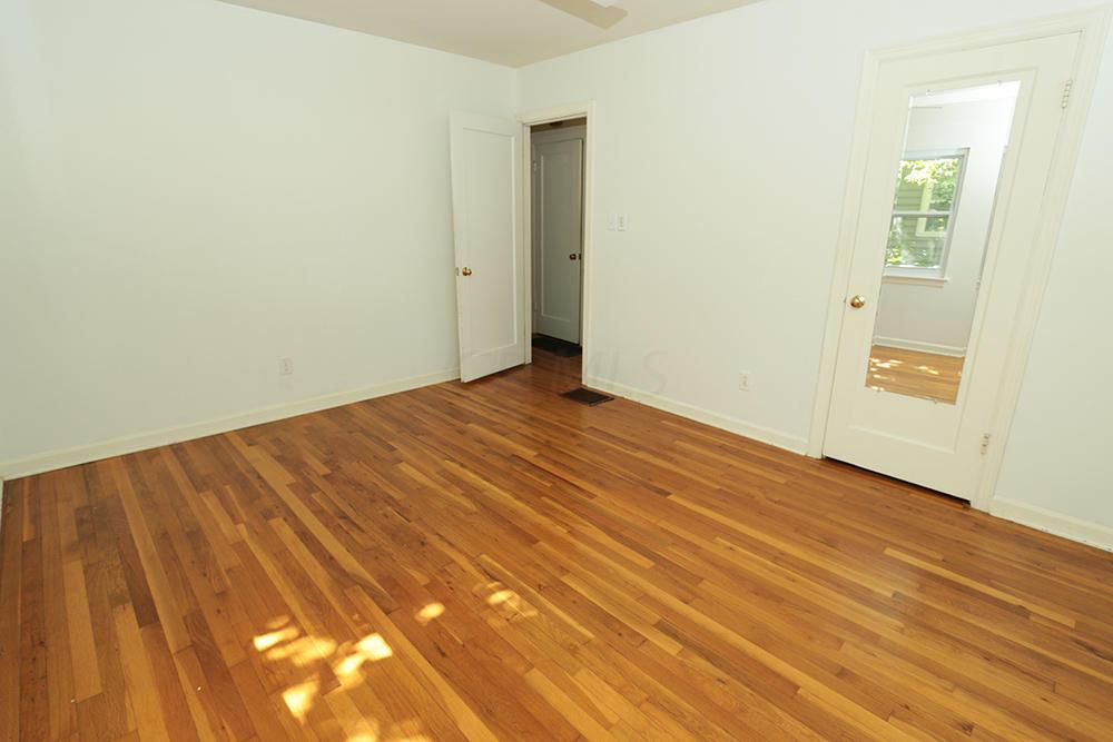 466 Chatham Road Columbus, OH 43214 - Photo 20 of 32
