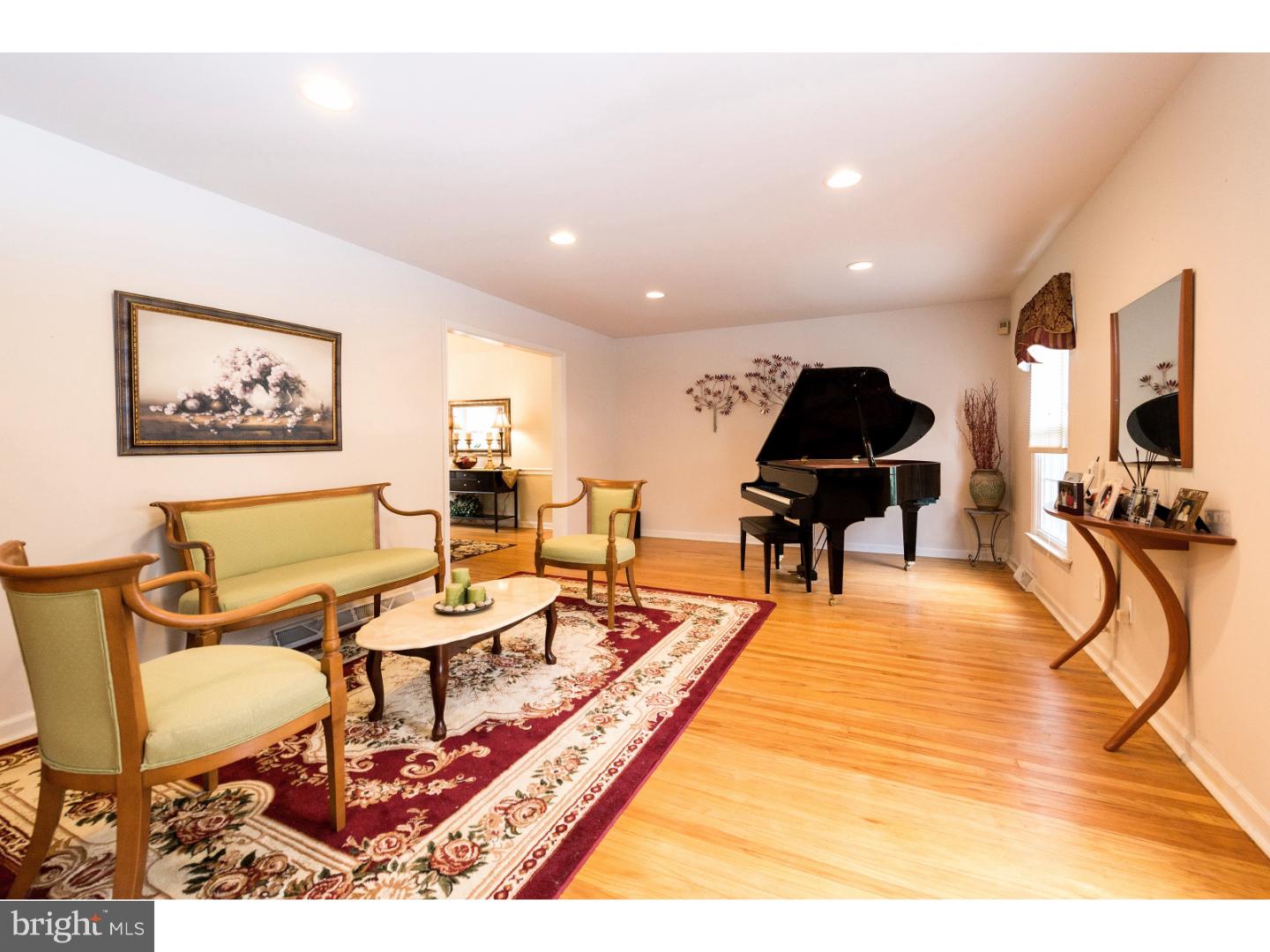 21 Grant Lane Wayne, PA 19087 - Photo 7 of 25