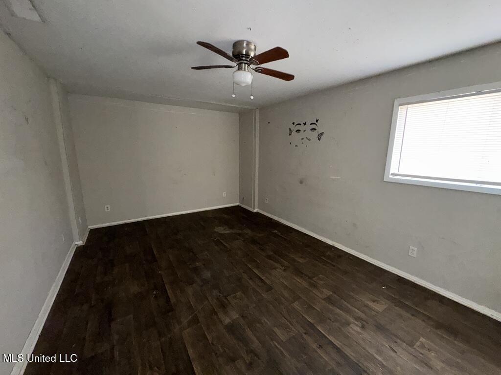 921 Westway Street Jackson, MS 39212 - Photo 9 of 15 2026_01_12_12_56_47