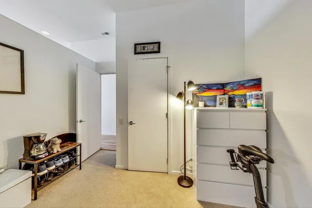 $3,500 | 500 West Superior Street, Unit 1804, Chicago, IL 60654