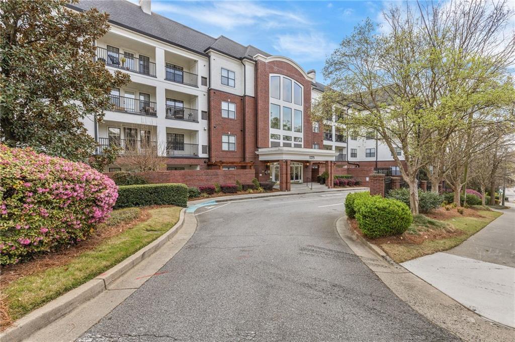 3275 Lenox Road Northeast, Unit 314 Atlanta, GA 30324 - Photo 2 of 55