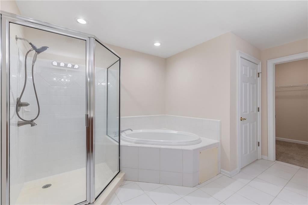 3275 Lenox Road Northeast, Unit 314 Atlanta, GA 30324 - Photo 26 of 55