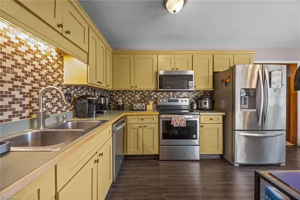 $255,000 | 1597 Trinity Garden Circle, Clemmons, NC 27012
