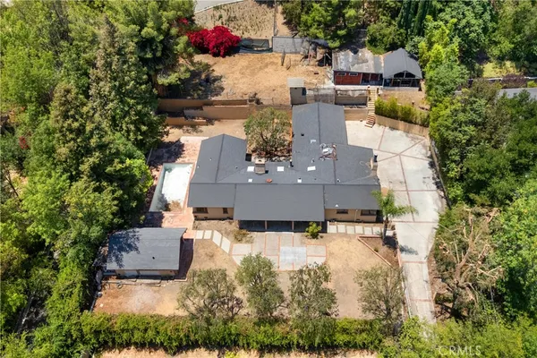 $2,000,000 | 5403 Shirley Avenue, Tarzana, CA 91356