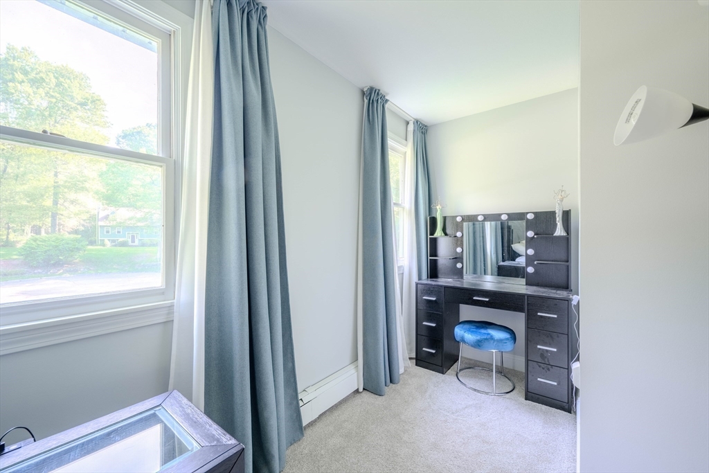 9 Brookside Road Tyngsboro, MA 01879 - Photo 24 of 41 Gallery Image 24