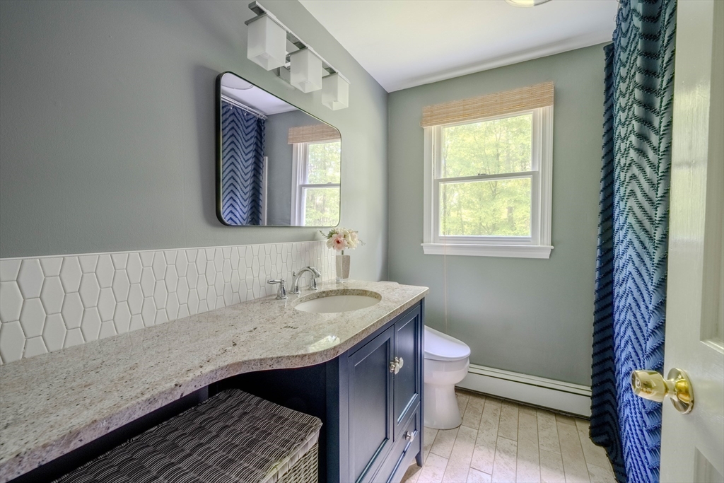9 Brookside Road Tyngsboro, MA 01879 - Photo 28 of 41 Gallery Image 28
