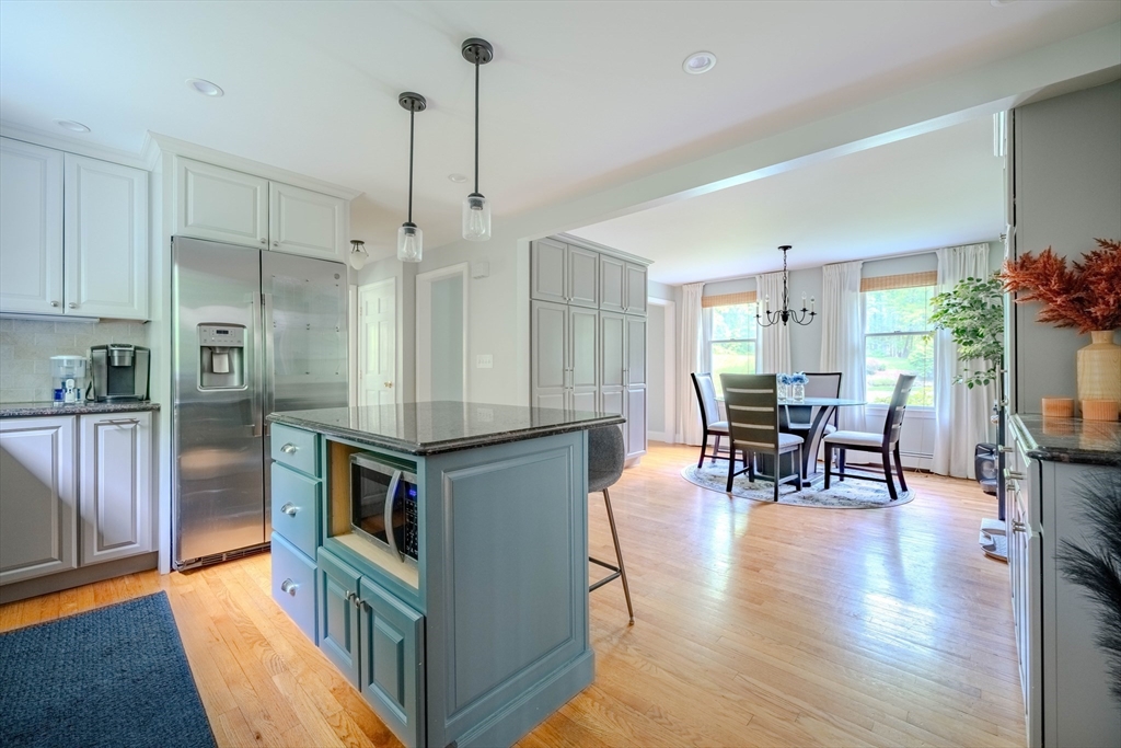 9 Brookside Road Tyngsboro, MA 01879 - Photo 10 of 41 Gallery Image 10