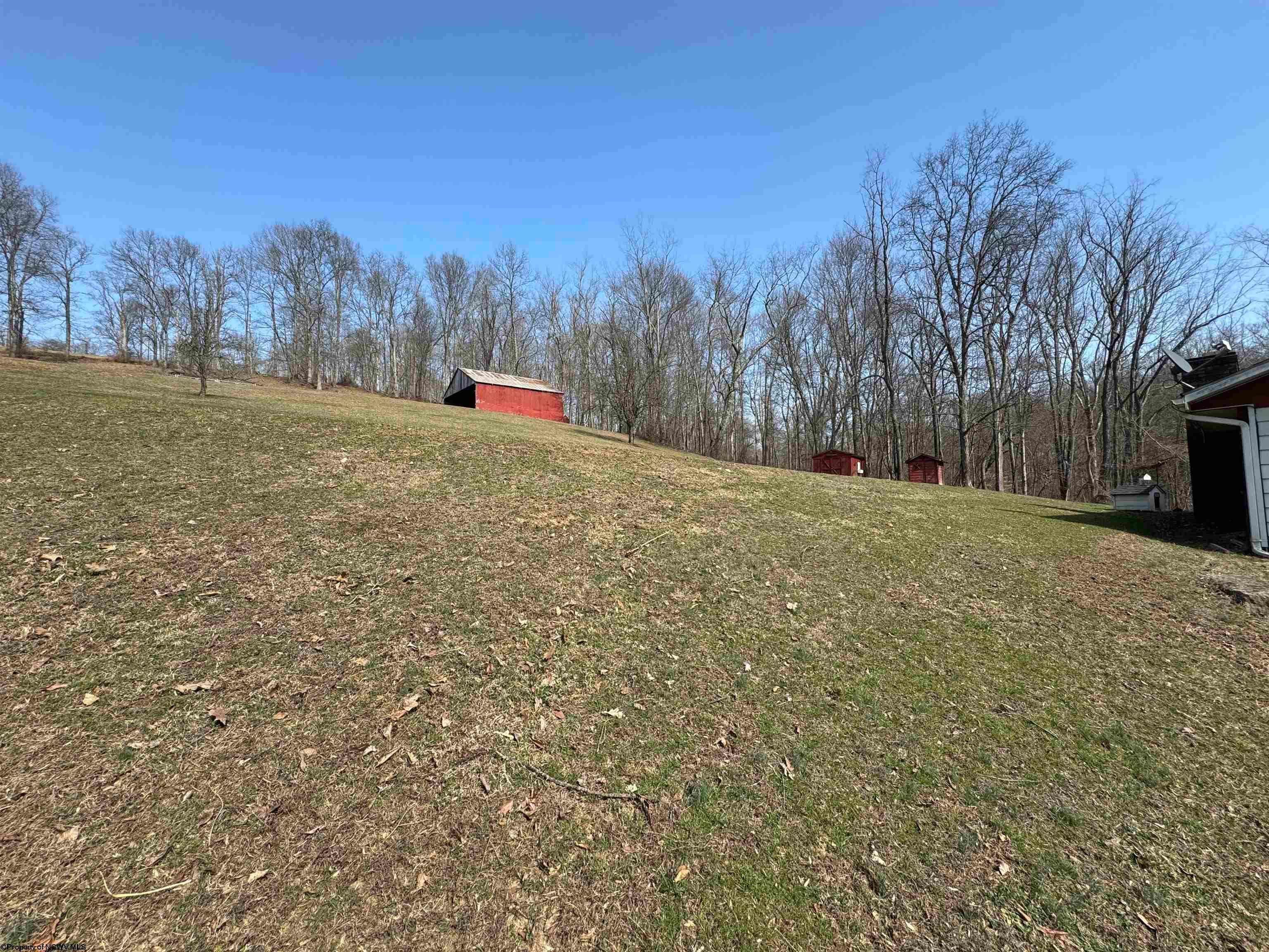 825 Colfax Road Fairmont, WV 26554 - Photo 9 of 25 Gallery Image 9