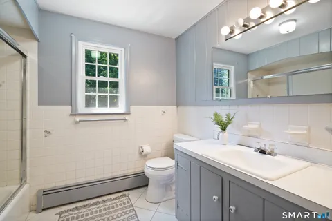 $899,000 | 170 Sky Meadow Drive, Stamford, CT 06903