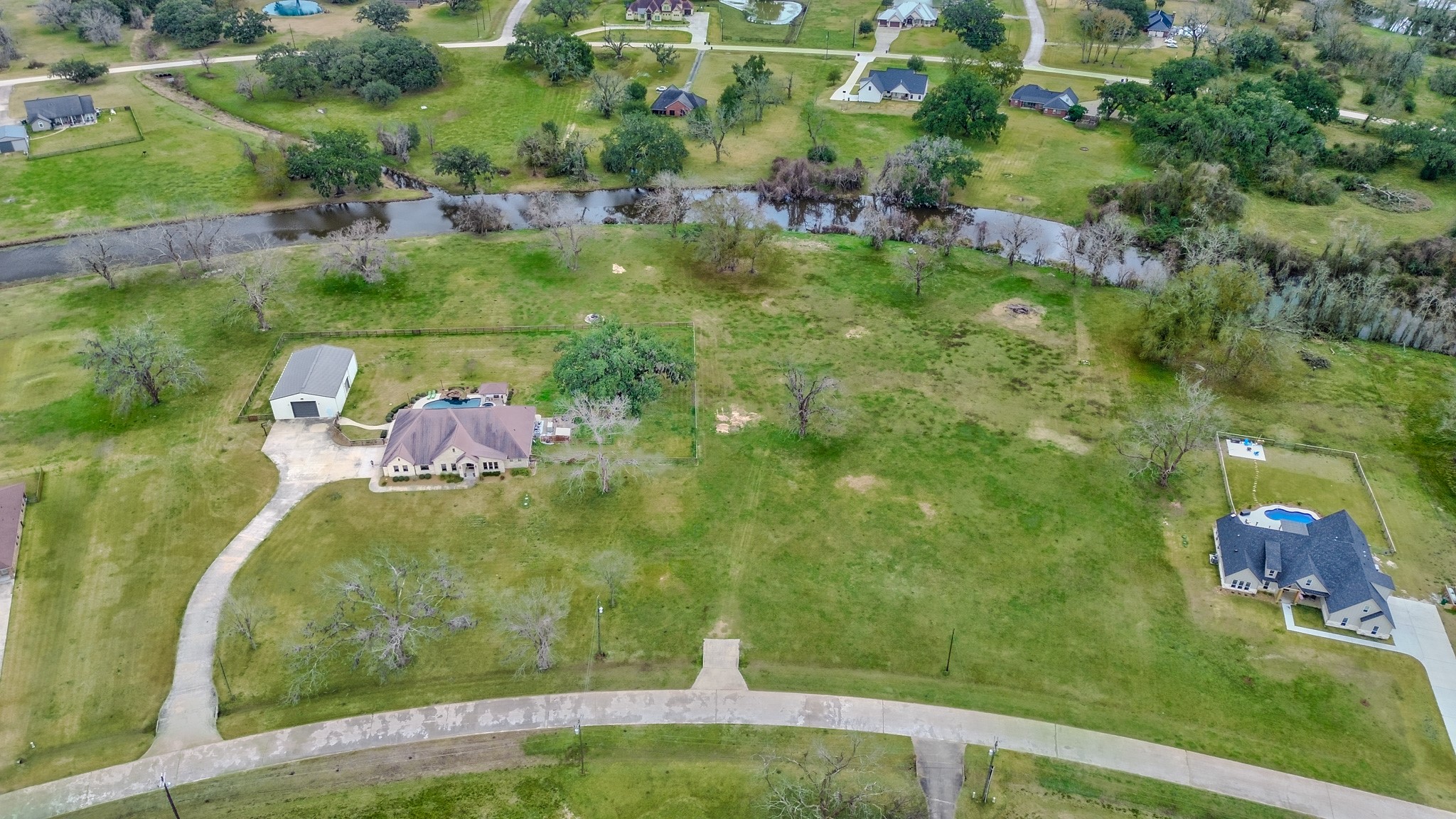865 Mill Road Angleton, TX 77515 - Photo 3 of 4