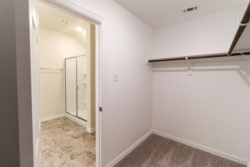 572 Ruthye Lane Pilot Point, TX 76258 - Photo 25 of 32 a view of bathroom