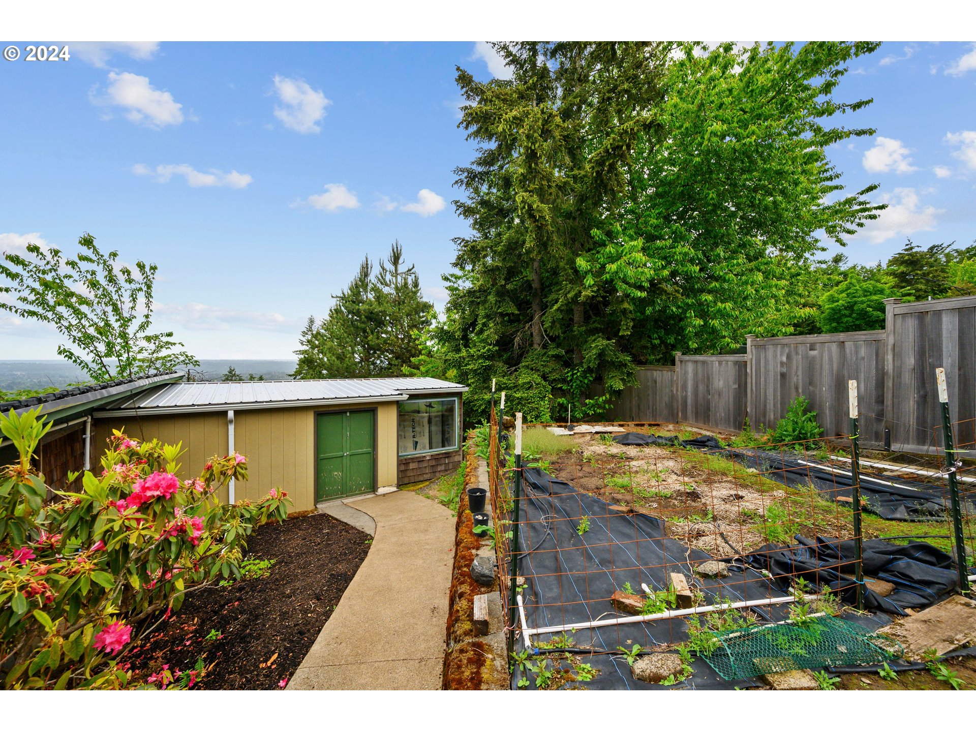 10561 Southeast Idleman Road Happy Valley, OR 97086 - Photo 39 of 43 Gallery Image 39