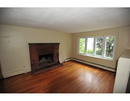 83 Mountford Road Hull, MA 02045 - Photo 19 of 26 Gallery Image 19