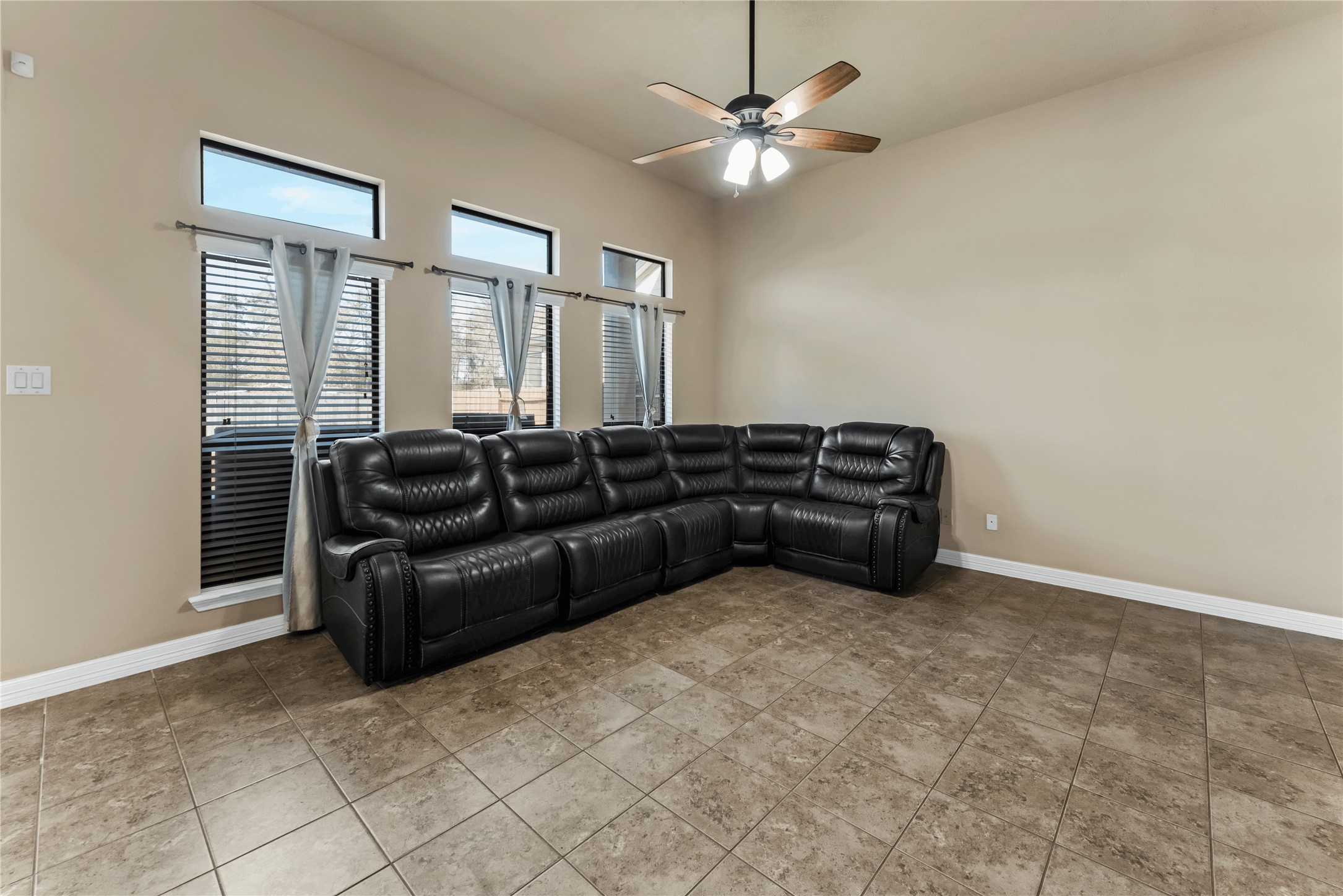 723 Audra Lane Spring, TX 77386 - Photo 8 of 35 a living room with furniture