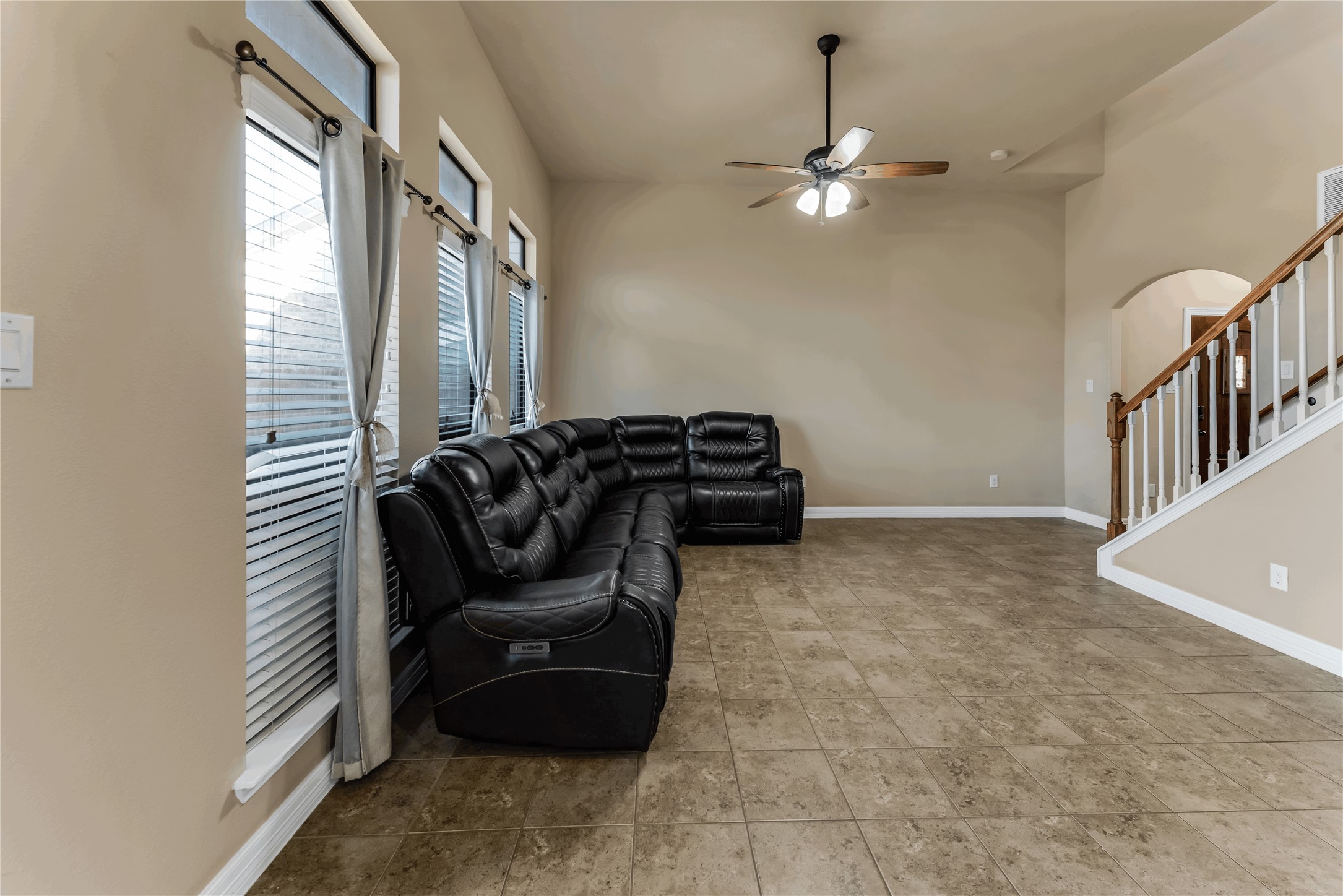 723 Audra Lane Spring, TX 77386 - Photo 10 of 35 a view of a livingroom with furniture