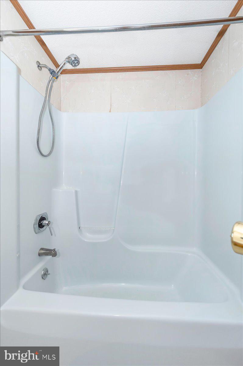 29007 Ridge Road Mount Airy, MD 21771 - Photo 33 of 50 a bathroom with a shower and a shower