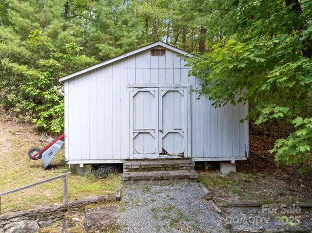 $359,000 | 388 Pinewood Knoll Drive, Hendersonville, NC 28739