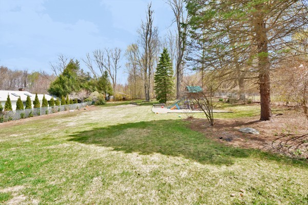 55 Appleton Road Auburn, MA 01501 - Photo 23 of 27 Gallery Image 23
