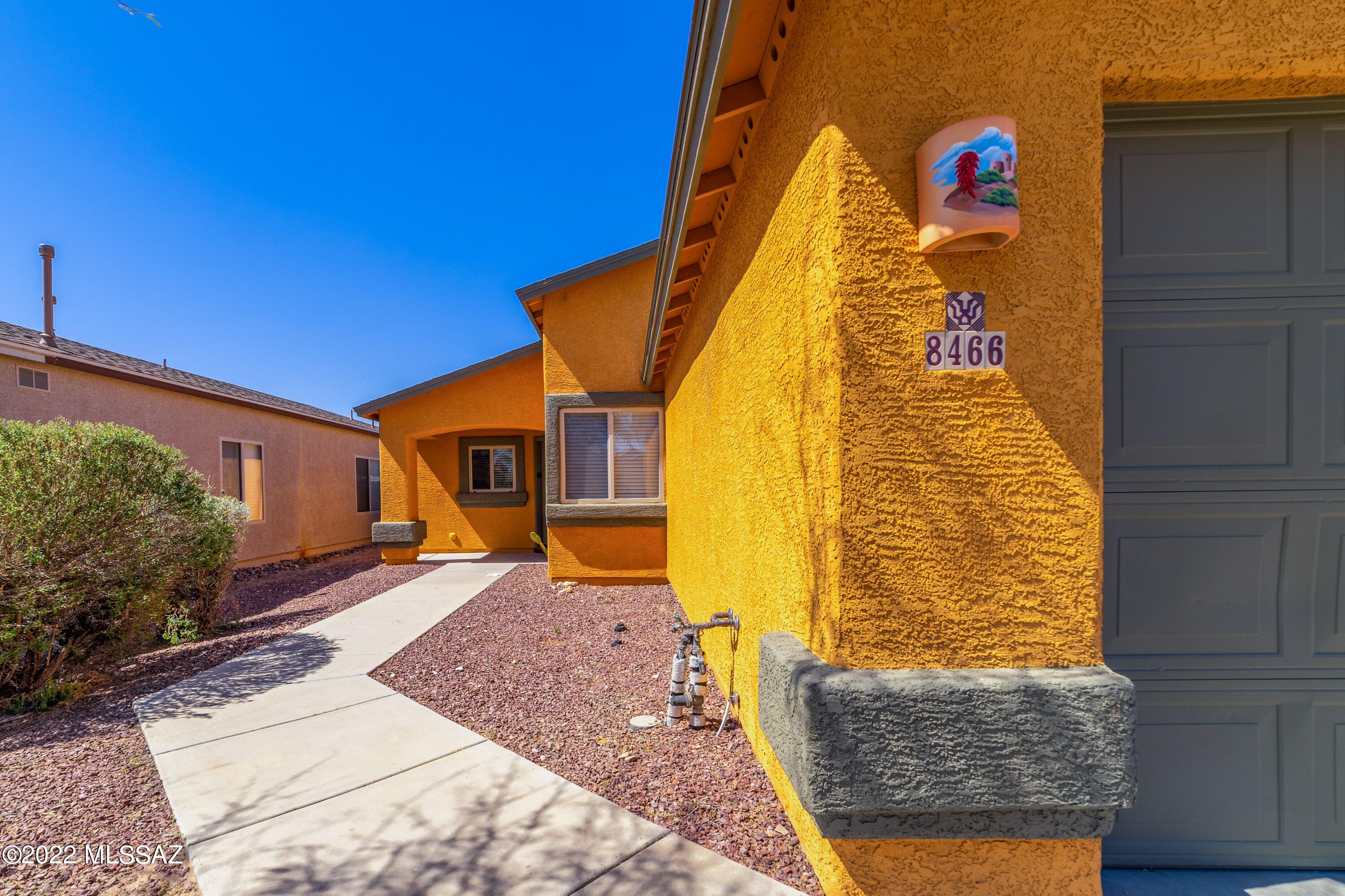 8466 South Burien Road Tucson, AZ 85747 - Photo 2 of 34