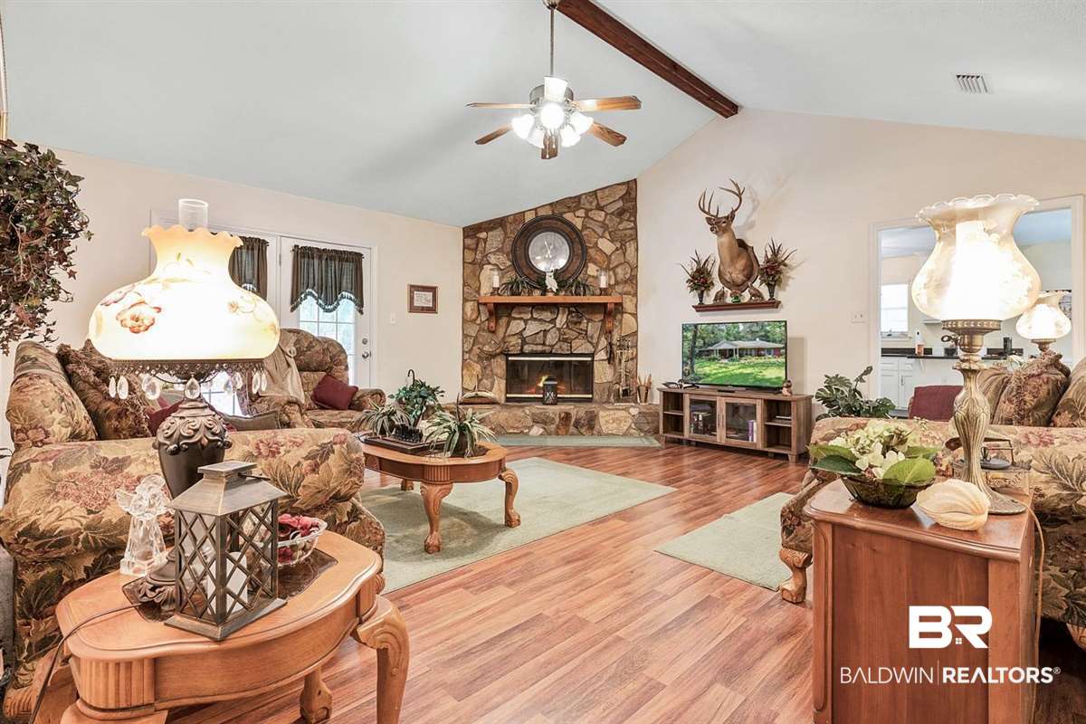 8275 Abbey Road East Wilmer, AL 36587 - Photo 16 of 42