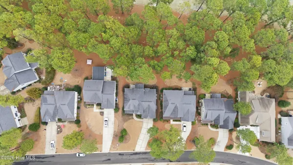 $750,000 | 21 Deacon Palmer Place, Southern Pines, NC 28387