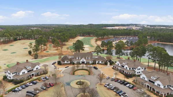 $750,000 | 21 Deacon Palmer Place, Southern Pines, NC 28387