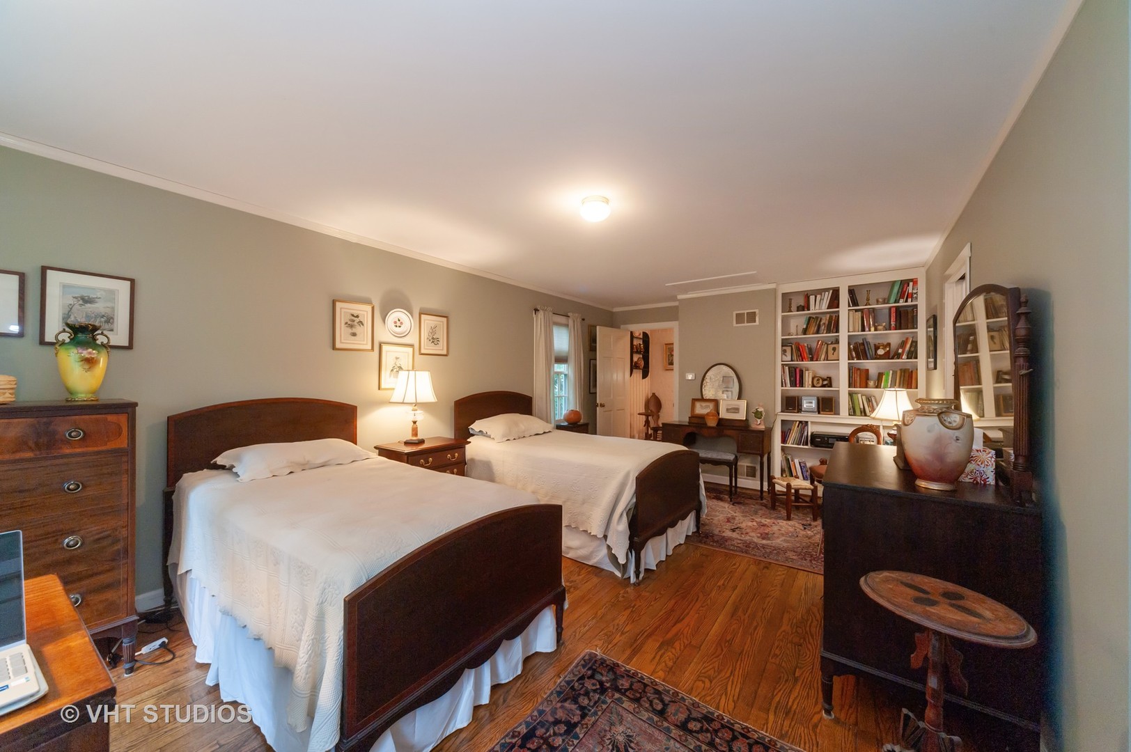 9 East Palatine Road Prospect Heights, IL 60070 - Photo 15 of 22 Gallery Image 15