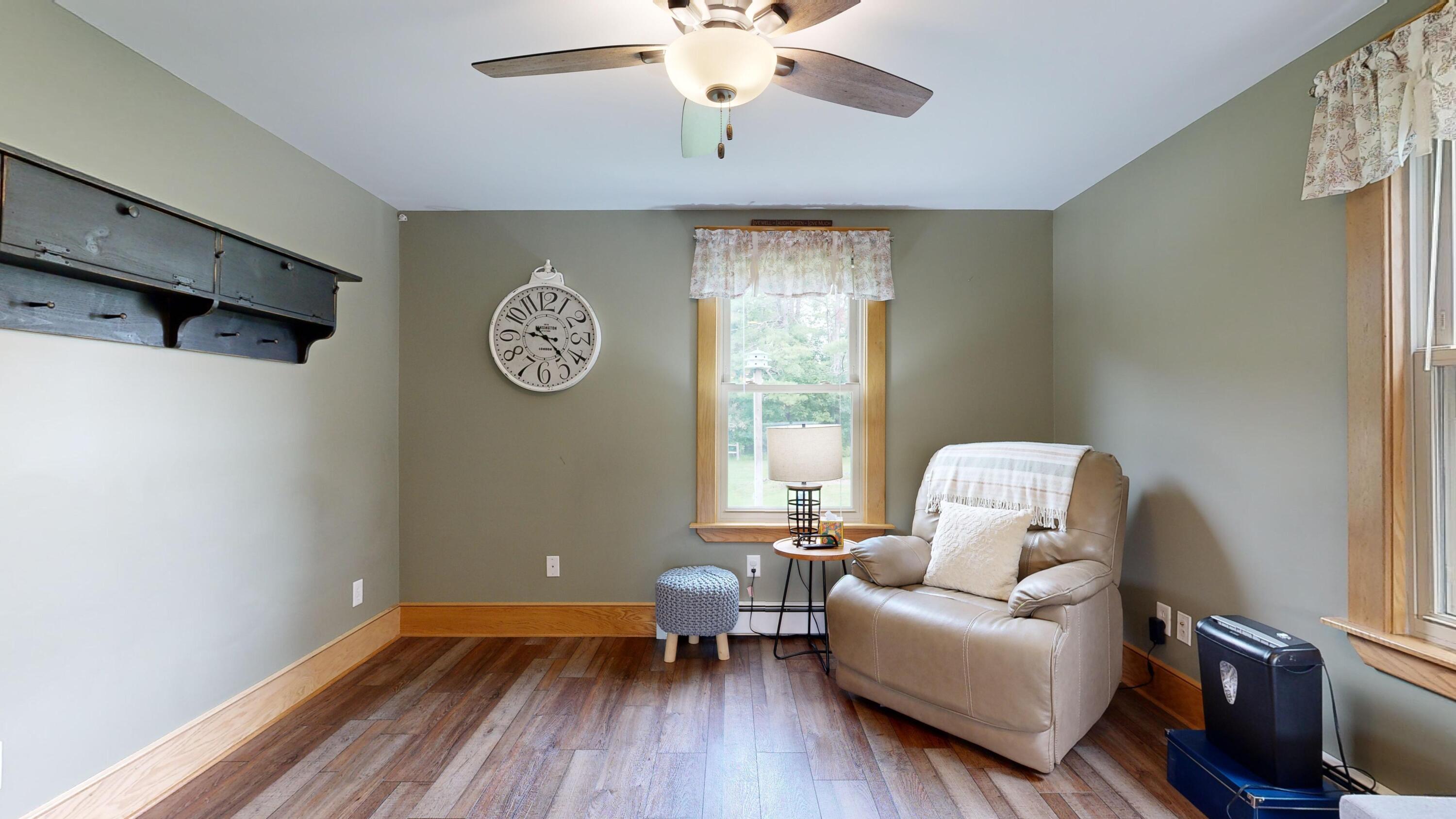 160 Lane Road Auburn, ME 04210 - Photo 20 of 103 Living Room