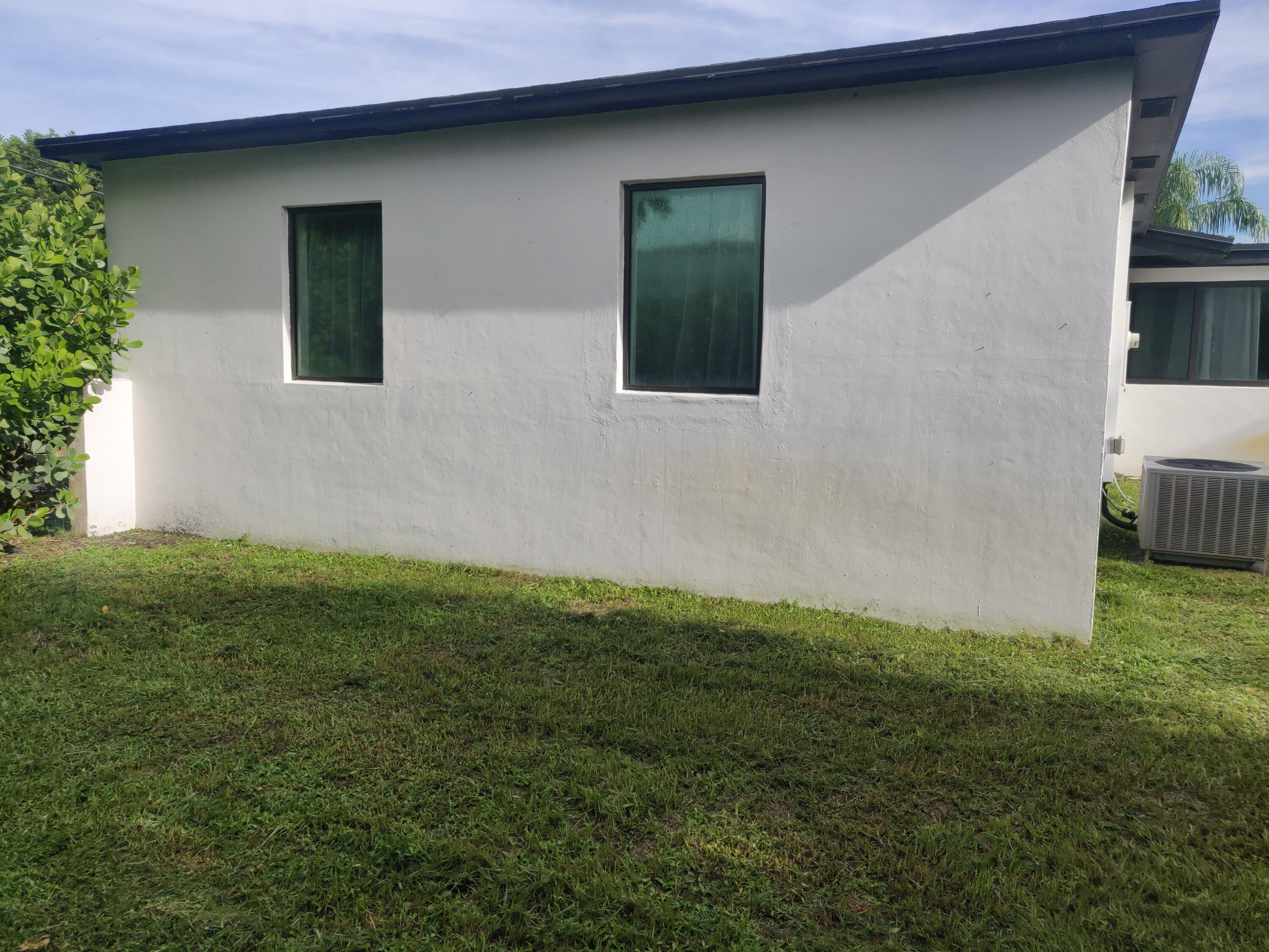 1901 Northridge Road Delray Beach, FL 33444 - Photo 16 of 19 IMG_20260922_093538