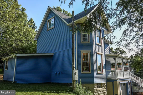 $219,000 | 115 E Street, Oakland, MD 21550