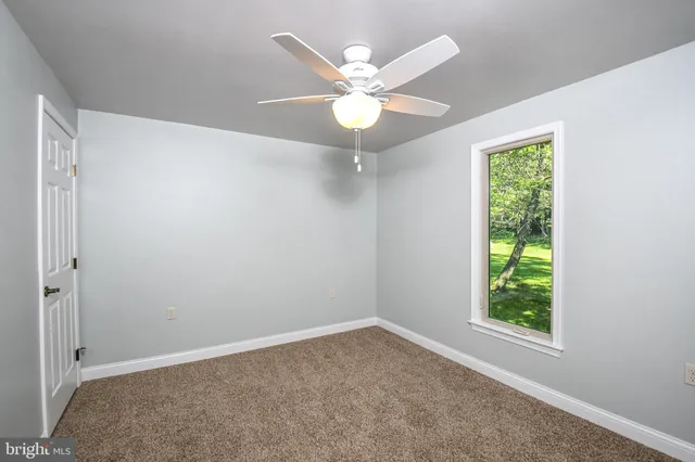 $219,000 | 115 E Street, Oakland, MD 21550