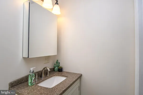 $219,000 | 115 E Street, Oakland, MD 21550