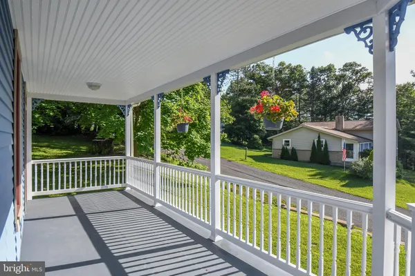 $219,000 | 115 E Street, Oakland, MD 21550