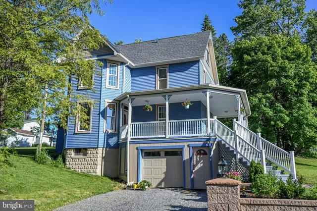 $219,000 | 115 E Street, Oakland, MD 21550