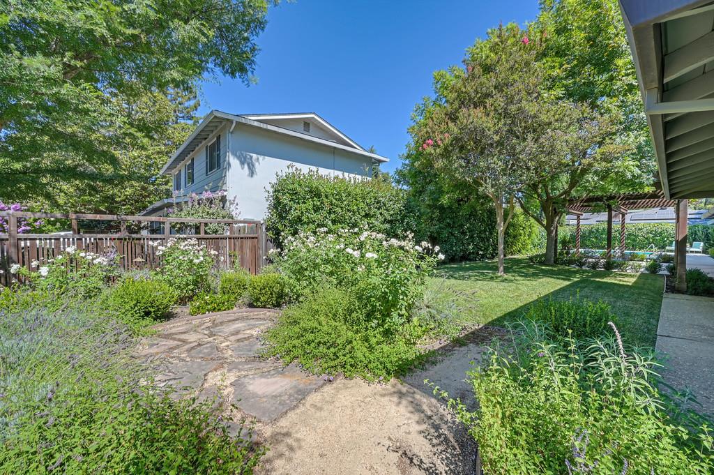 605 Cleveland Street Davis, CA 95616 - Photo 39 of 51