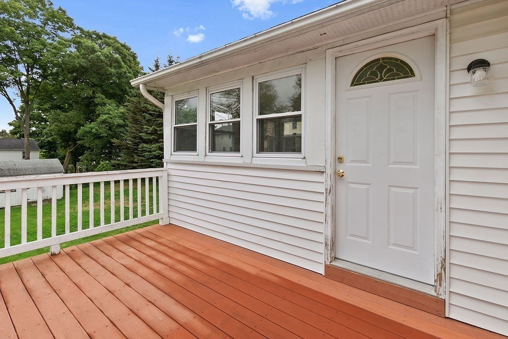 116 Cross Road Haverhill, MA 01835 - Photo 8 of 38 Gallery Image 8