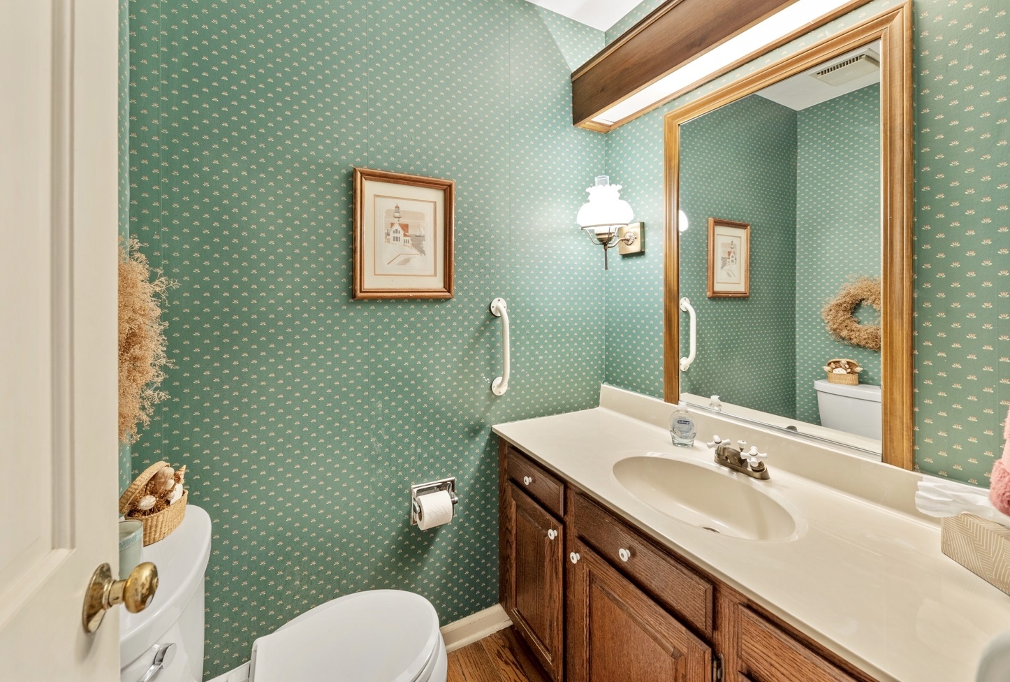 1580 Clemson Drive Naperville, IL 60565 - Photo 15 of 34 a bathroom with a sink toilet and shower